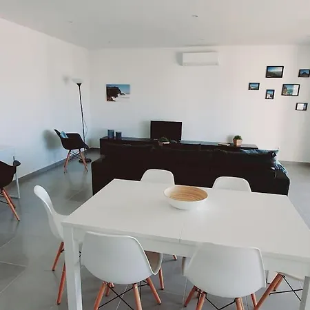 Brisa Do Mar Ap. Daire